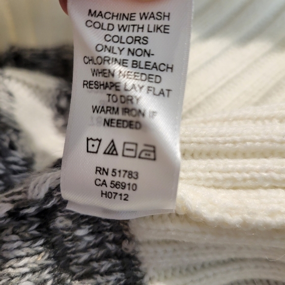 Maurices Oversized Gray & White Striped Boucle Sweater - Picture 7 of 7